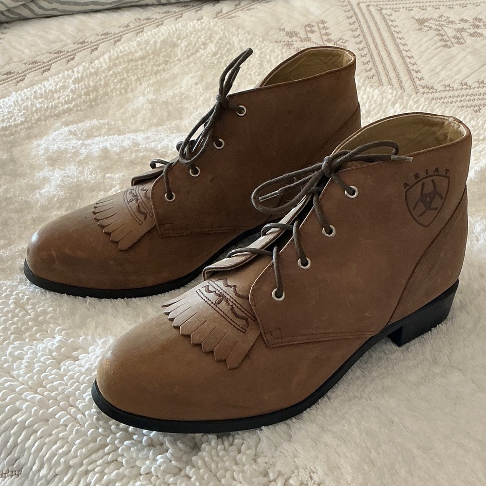 Ariat Men's Brown Chukka Boots